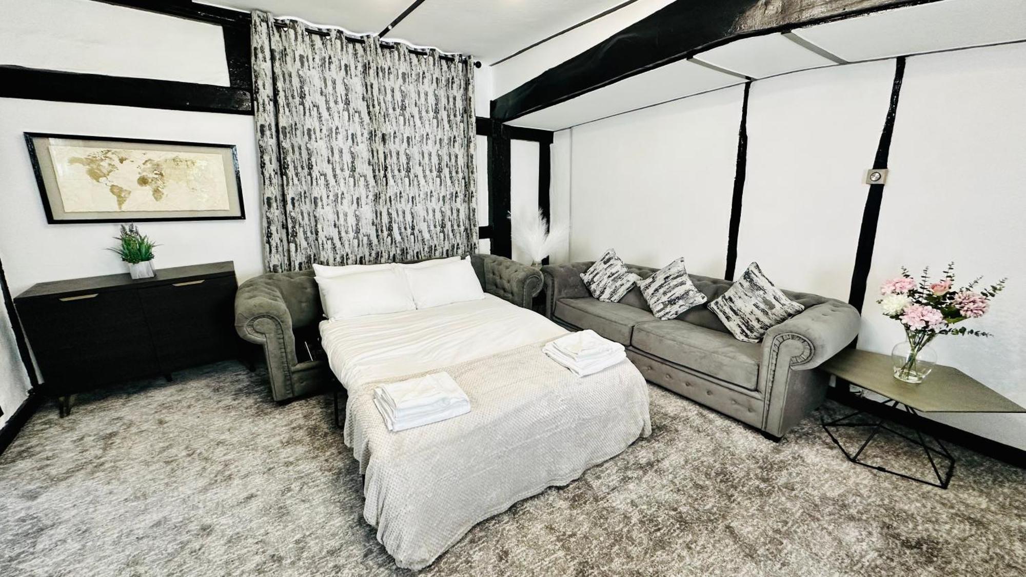 The Ostrich Inn Colnbrook London Heathrow Slough Eksteriør billede